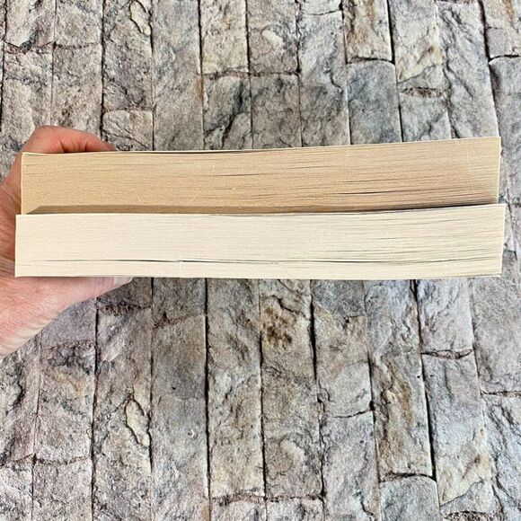 Maryland Romance Novels Paperbacks Set of 2 - Picture 8 of 8